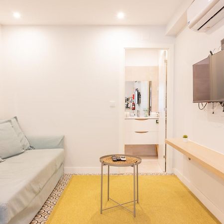 Lapa Charm Apartments With Patio Lisbon Exterior photo